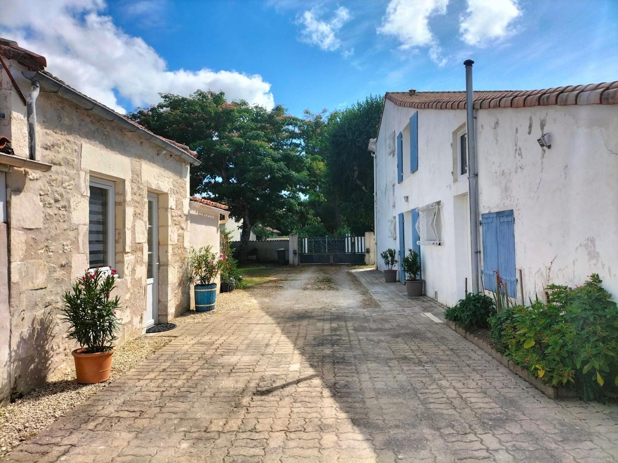 Agreable Maison De Vacances En Charente-Maritime Arvert Exterior photo